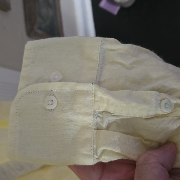 Tommy Bahama long sleeve shirt - Picture 2 of 9